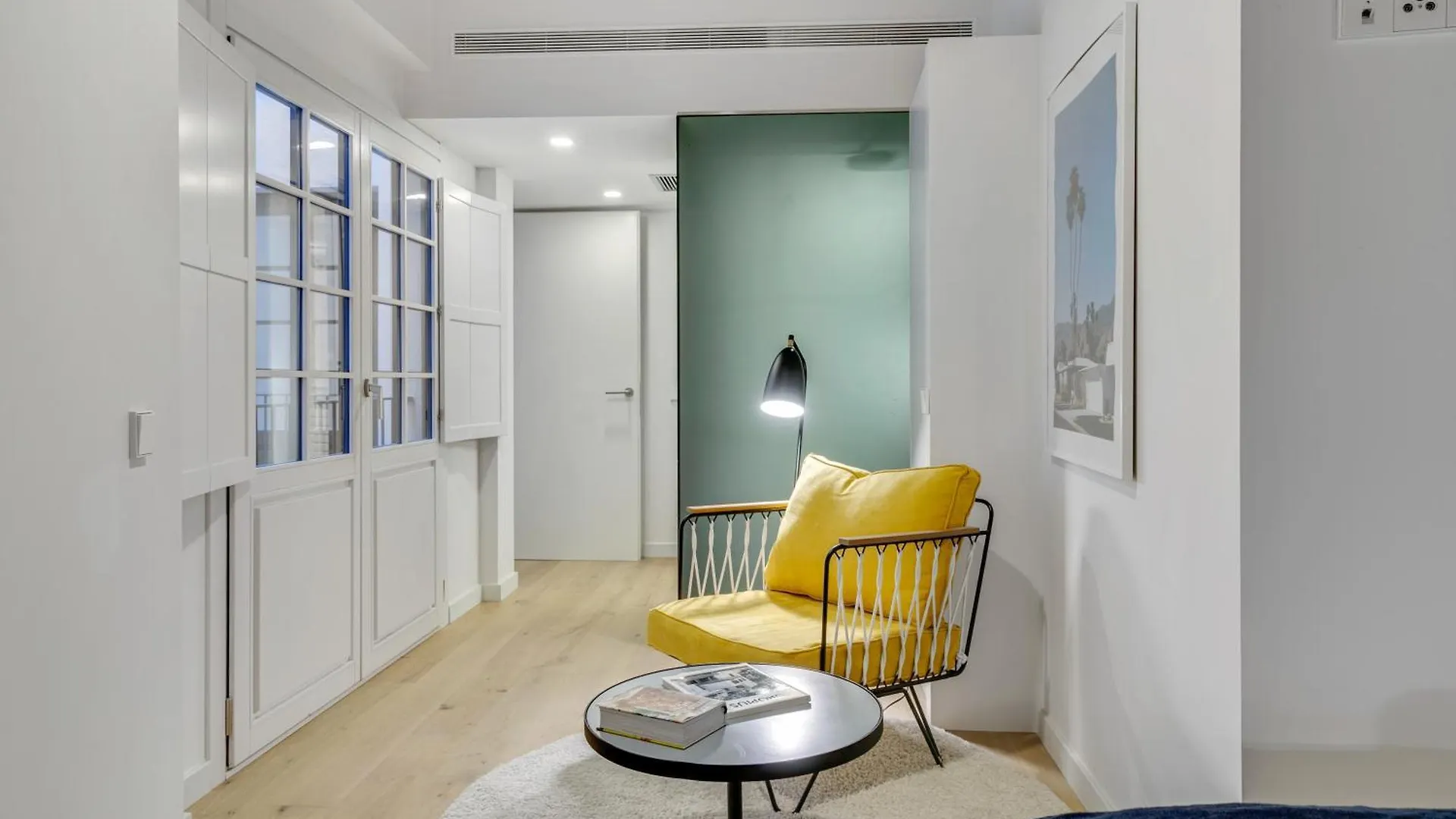 Caterina Correos Apartman Barcelona