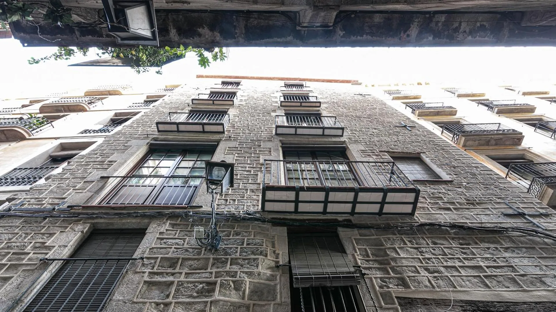 Caterina Correos Apartman Barcelona