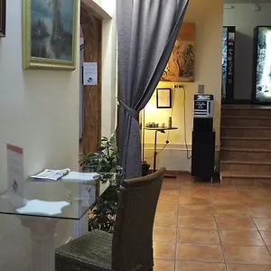 Πανσιόν Europa, Βαρκελώνη