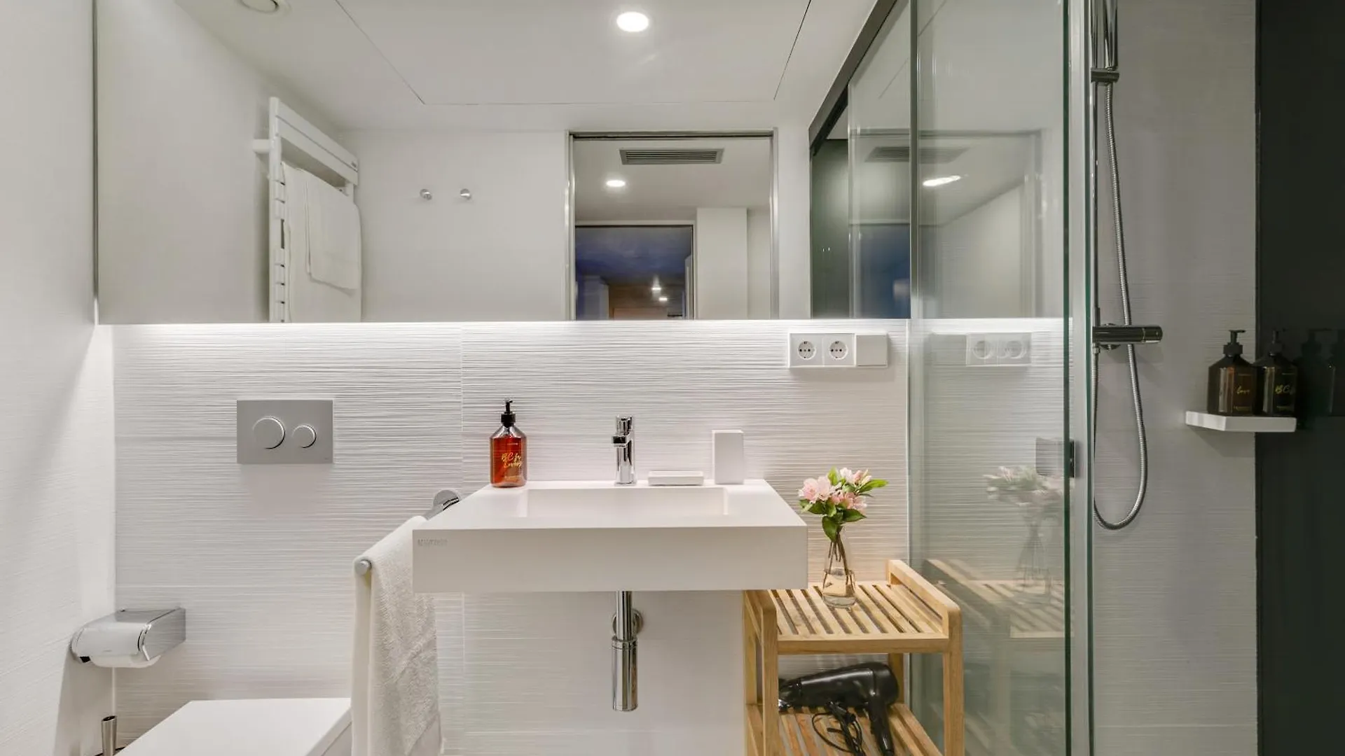 Caterina Correos Apartment Barcelona 0*,  Spain